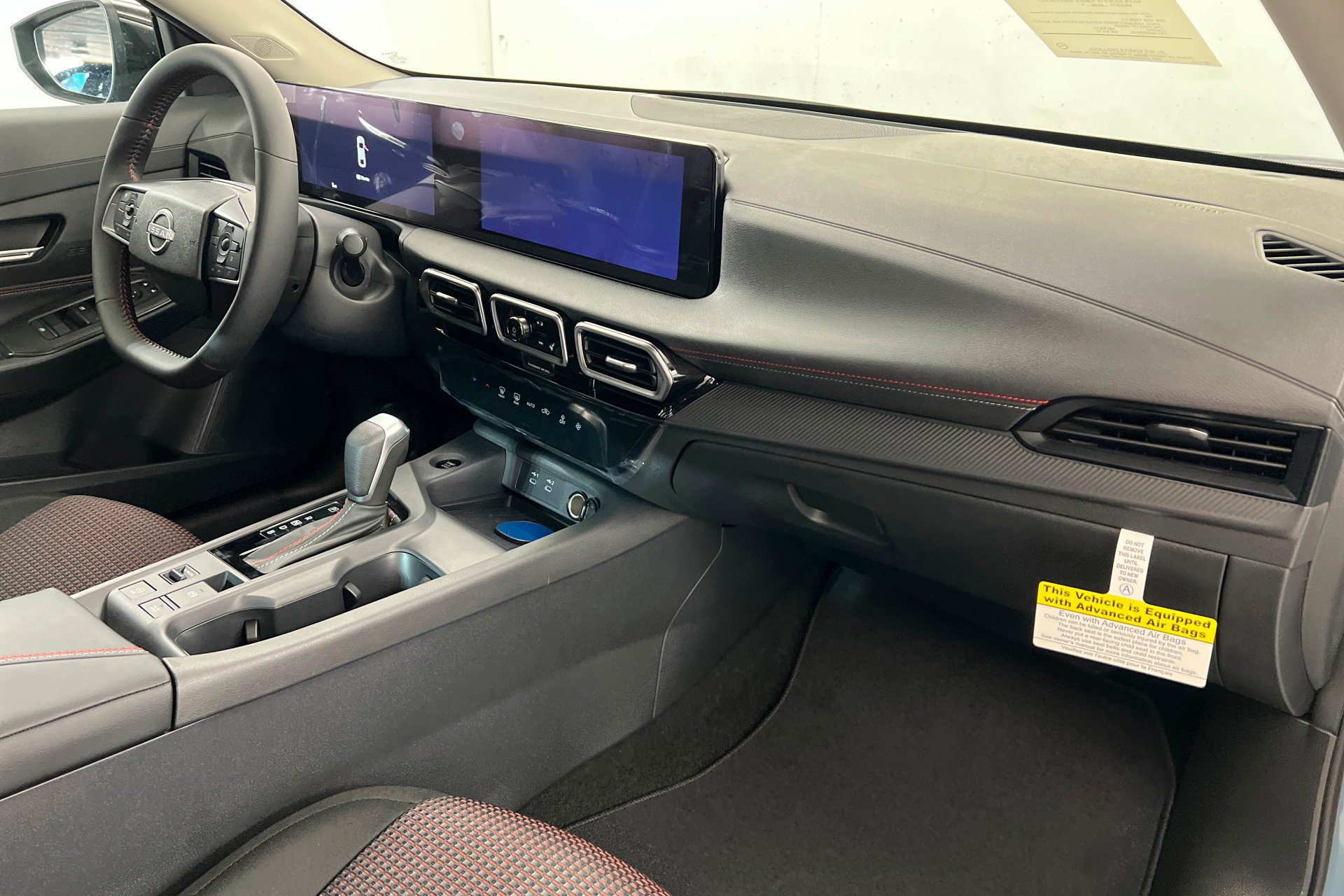 New 2027 Nissan Sentra SR w/ Floor Mat Package FWD image 23