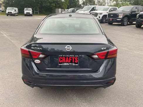 Used 2021 Nissan Altima 2.5 SV FWD image 4