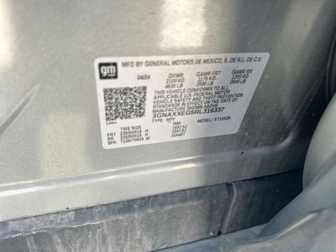 Used 2024 Chevrolet Equinox Premier AWD/4WD image 38