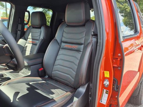 New 2025 Nissan Frontier PRO-4X w/ Pro Premium Package image 12