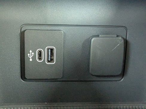 New 2026 Ford Explorer Active w/ Active Comfort Package image 26