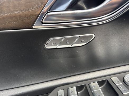 Used 2024 Genesis GV80 2.5T AWD/4WD image 13