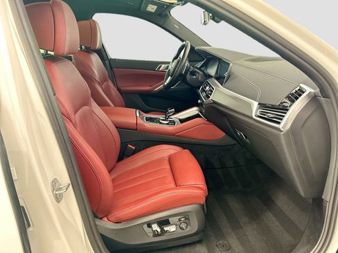 Used 2022 BMW X6 xDrive40i w/ Luxury Seating Package AWD/4WD image 19