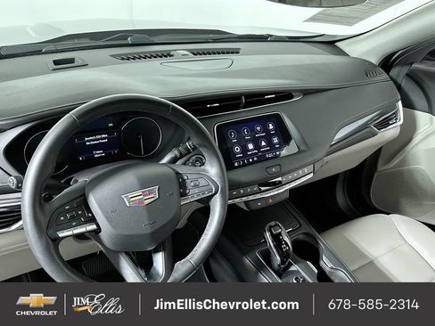 Certified 2023 Cadillac XT4 Luxury image 20