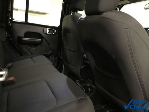 Used 2020 Jeep Wrangler Unlimited Sport AWD/4WD image 35