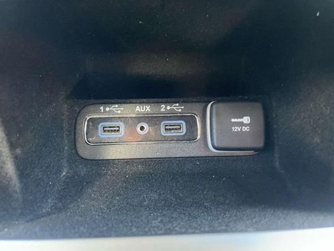 Used 2018 Jeep Grand Cherokee Limited AWD/4WD image 36