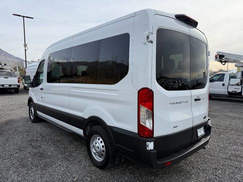 Used 2023 Ford Transit 350 XLT image 5