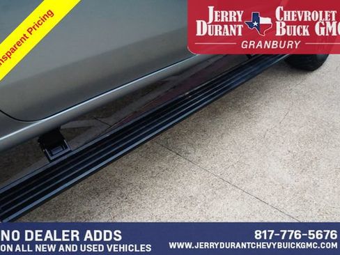Used 2024 GMC Sierra 2500 AT4X AWD/4WD image 25