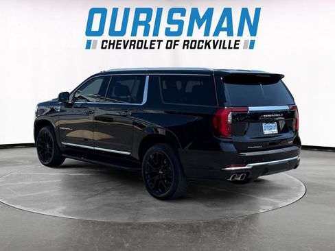 Used 2025 GMC Yukon XL Denali AWD/4WD image 4