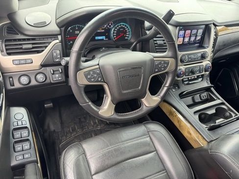 Used 2017 GMC Yukon Denali w/ Open Road Package image 20