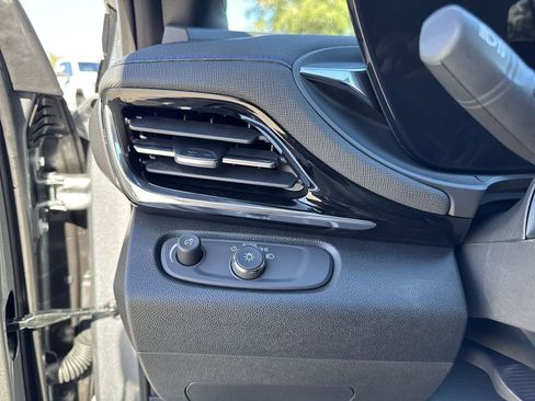 New 2026 Buick Envista Sport Touring w/ Convenience I Package image 27