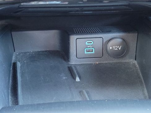 Used 2022 Ford Escape SEL w/ Technology Package image 22