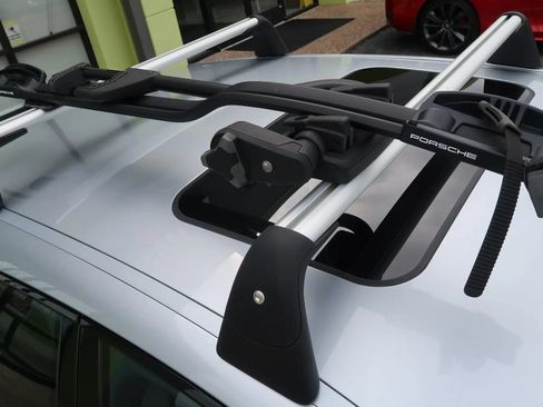 Used 2015 Porsche Panamera S RWD image 48
