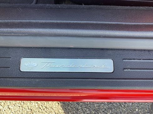 Used 2003 Ford Thunderbird image 18