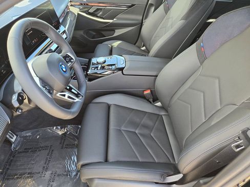 Certified 2026 BMW 550e xDrive 550e xDrive image 16