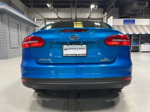 Used 2015 Ford Focus SE w/ SE Cold Weather Package FWD image 6