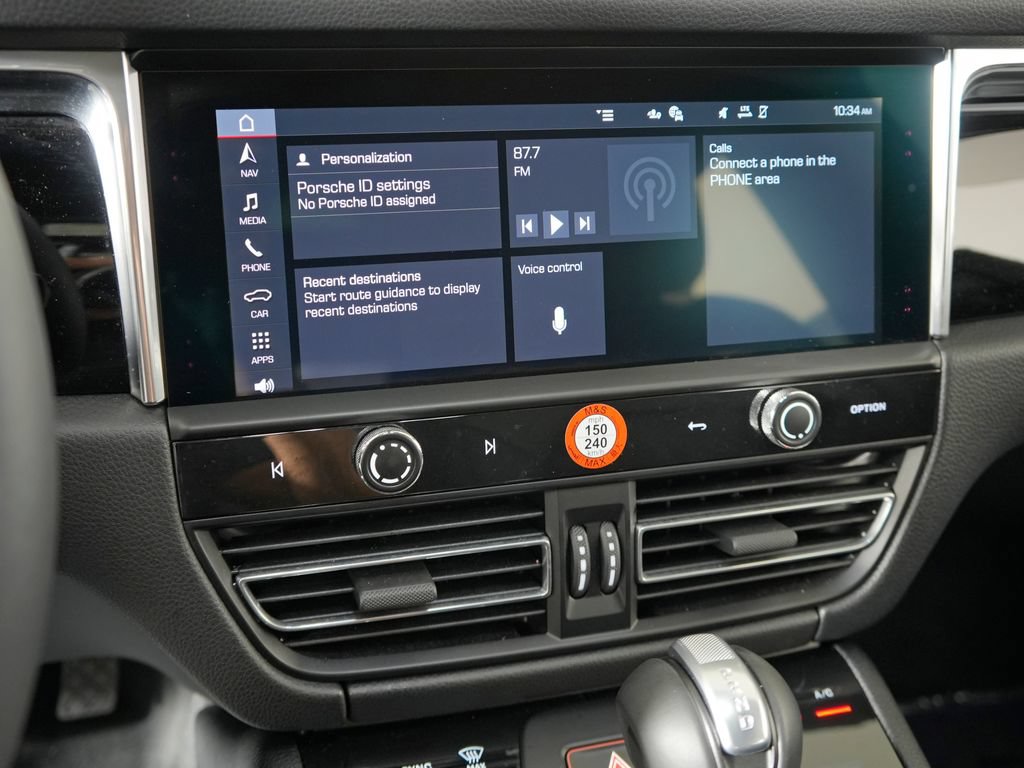Certified 2026 Porsche Macan S AWD/4WD image 29