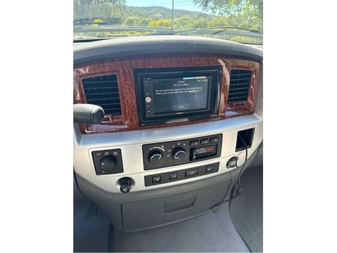 Used 2007 Dodge Ram 3500 Truck Laramie AWD/4WD image 13