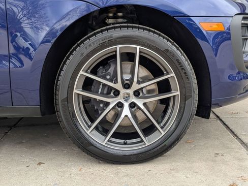 New 2026 Porsche Macan AWD/4WD image 29