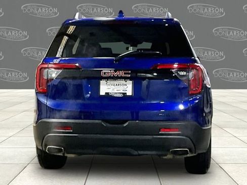 Used 2023 GMC Acadia SLE w/ Driver Convenience Package image 6
