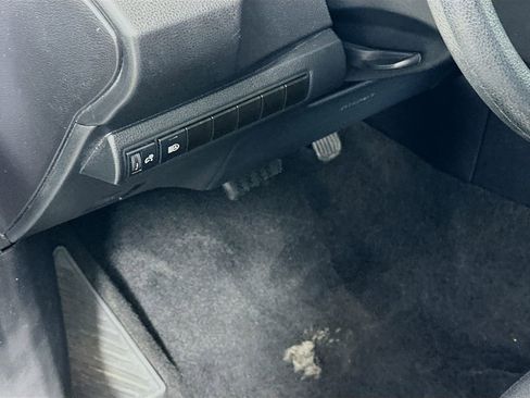 Certified 2024 Toyota Corolla LE image 10