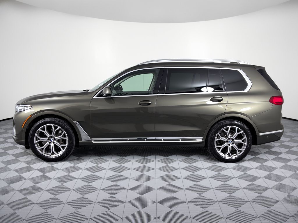 Used 2022 BMW X7 xDrive40i w/ Executive Package AWD/4WD image 2