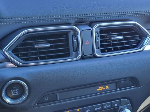 New 2025 MAZDA CX-5 Signature image 13