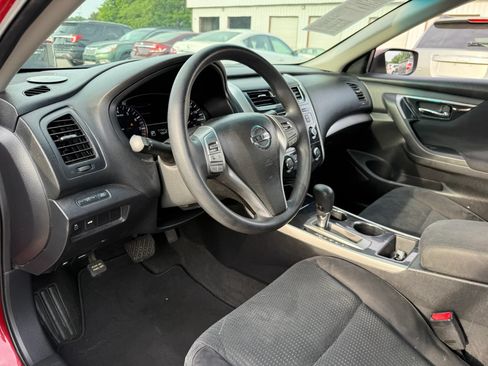 Used 2014 Nissan Altima 2.5 S FWD image 17