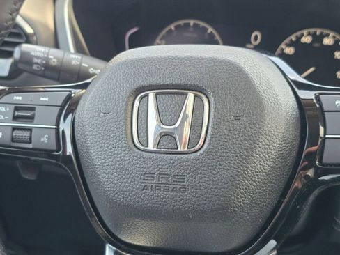 Certified 2023 Honda Pilot Touring image 28
