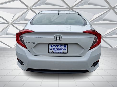 Used 2017 Honda Civic EX image 9