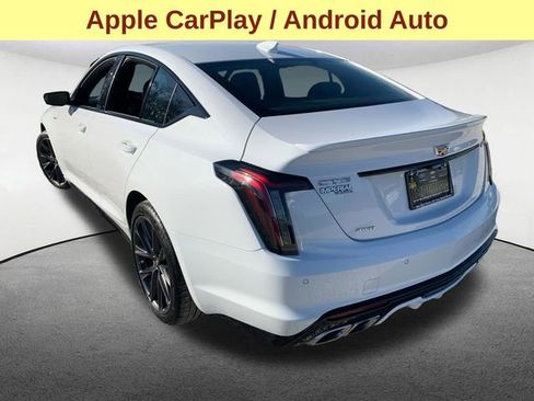 Used 2024 Cadillac CT5 V image 10