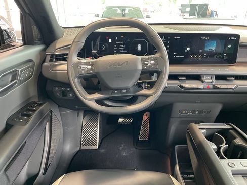 New 2026 Kia EV9 GT-Line AWD/4WD image 13