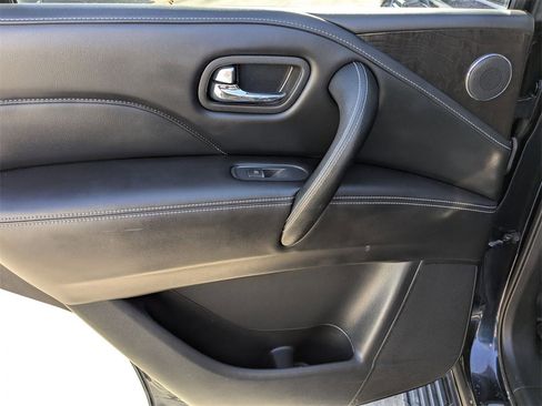 Used 2024 INFINITI QX80 Luxe image 26