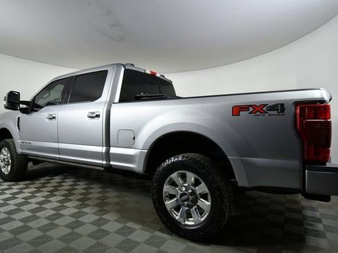 Used 2022 Ford F250 Platinum w/ FX4 Off-Road Package image 14