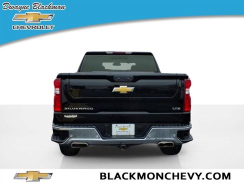 Used 2022 Chevrolet Silverado 1500 LTZ w/ LTZ Convenience Package II image 4