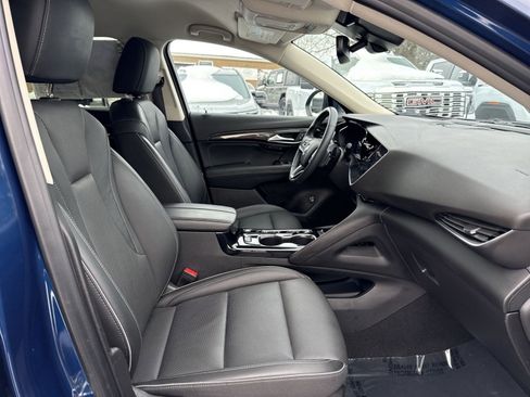 Used 2023 Buick Envision Essence image 24