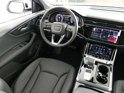 New 2026 Audi Q8 Premium Plus AWD/4WD image 17