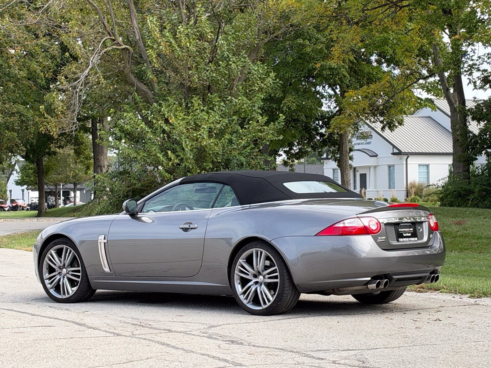 Used 2009 Jaguar XKR R RWD image 3