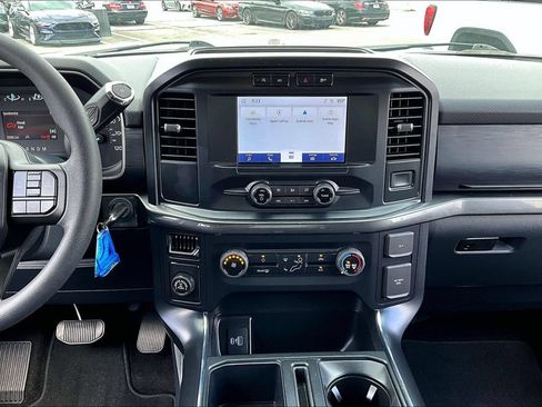 Used 2021 Ford F150 XL w/ STX Appearance Package RWD image 9