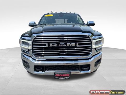 Used 2022 RAM 2500 Laramie w/ Snow Chief Group AWD/4WD image 2