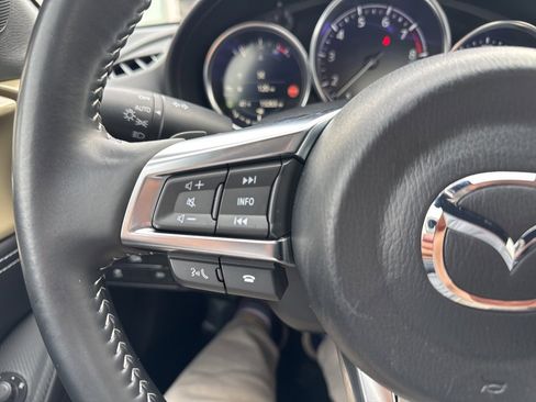 Used 2024 MAZDA MX-5 Miata RF Grand Touring image 27