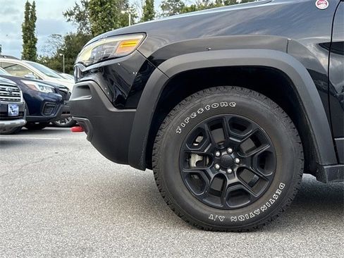 Used 2022 Jeep Cherokee Trailhawk w/ Sound & Nav Group image 6