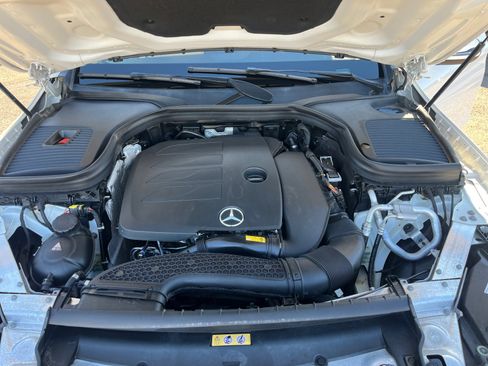 Used 2022 Mercedes-Benz GLC 300 4MATIC image 21