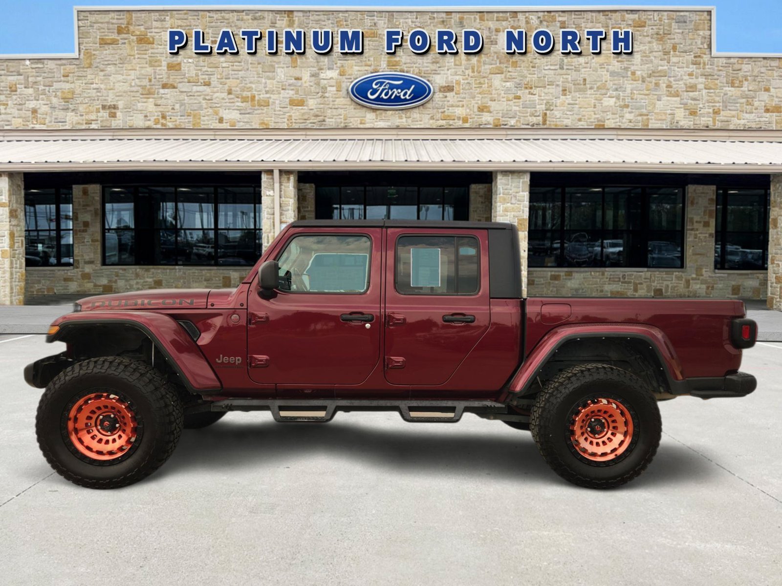 Used 2022 Jeep Gladiator Rubicon w/ Trailer Tow Package AWD/4WD image 3