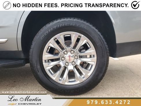 Used 2025 GMC Yukon Denali AWD/4WD image 10