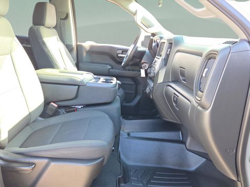 Used 2020 Chevrolet Silverado 1500 Custom Trail Boss w/ Custom Convenience Package image 19