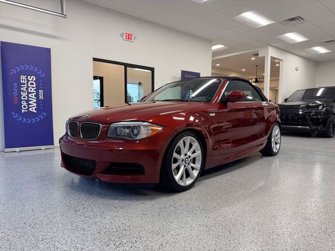 Used 2012 BMW 135i Convertible RWD image 4
