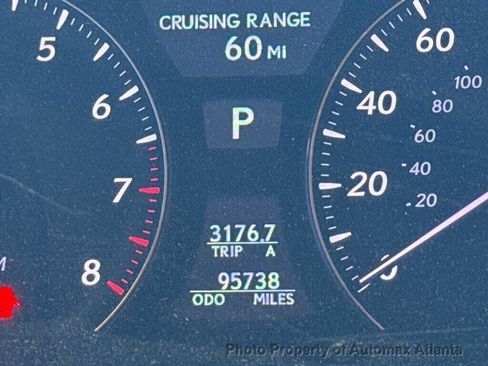 Used 2010 Lexus LS 460 image 10