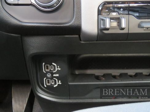 Used 2024 RAM 2500 Big Horn image 24