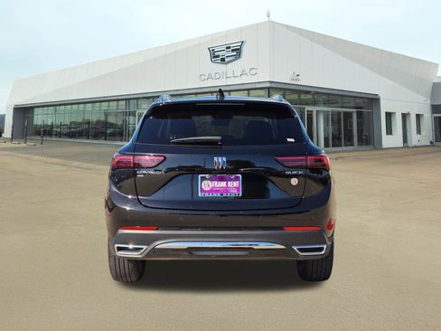 Used 2025 Buick Envision Preferred AWD/4WD image 5